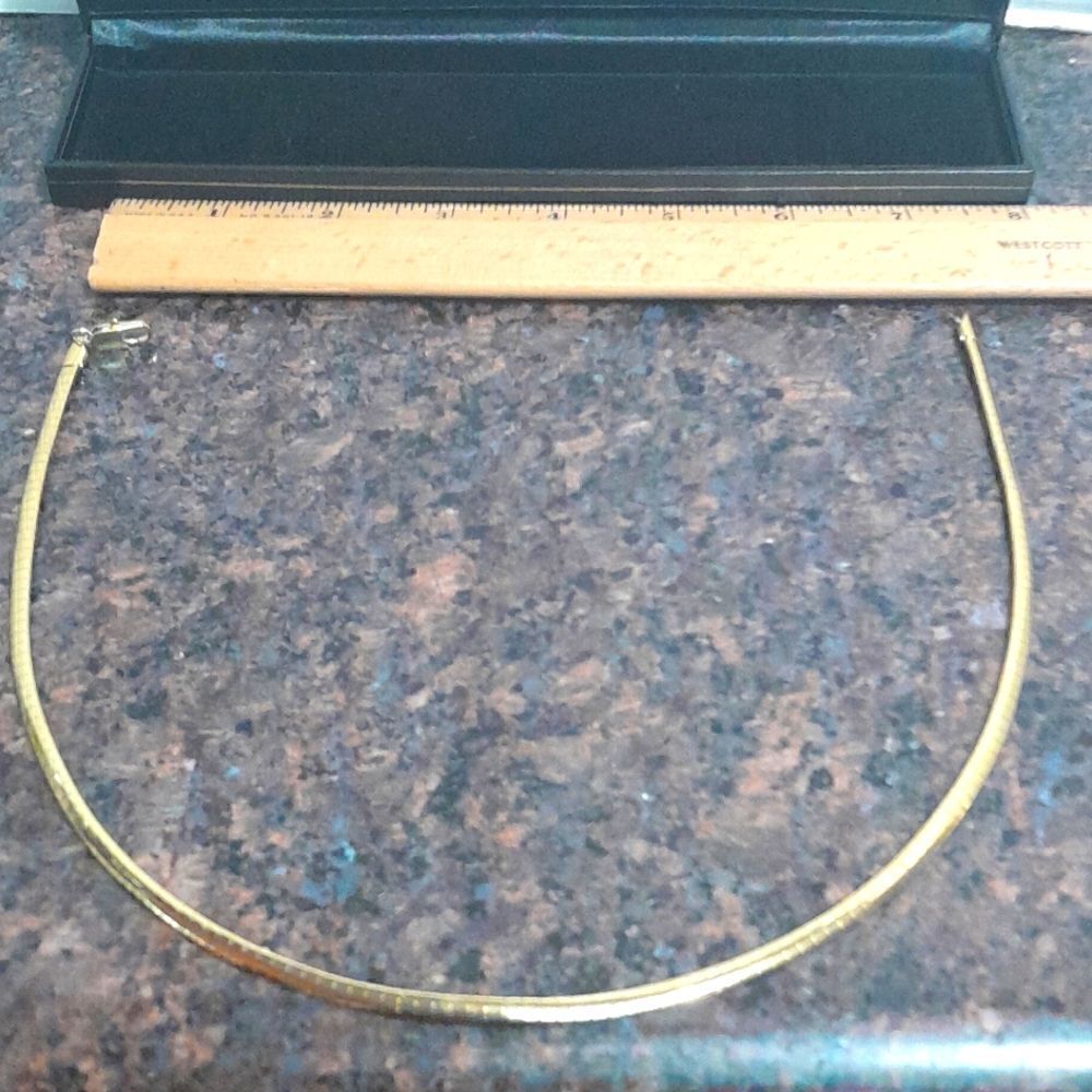 Unisex Goldtone Snake Chain...New...17.5"